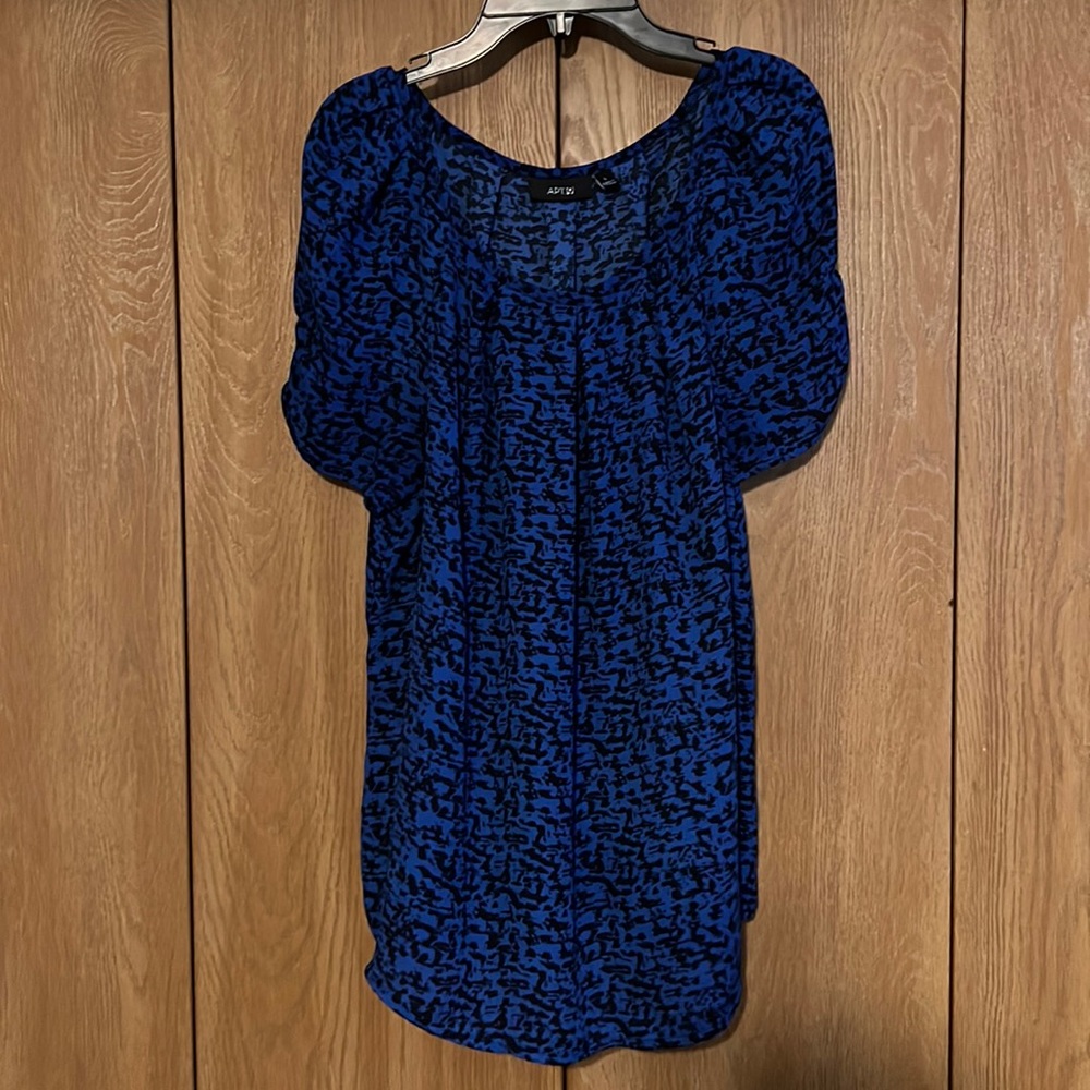 Womens blouse. Size large. Blue and black